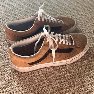 Women’s vans 8.5 brown tan leather